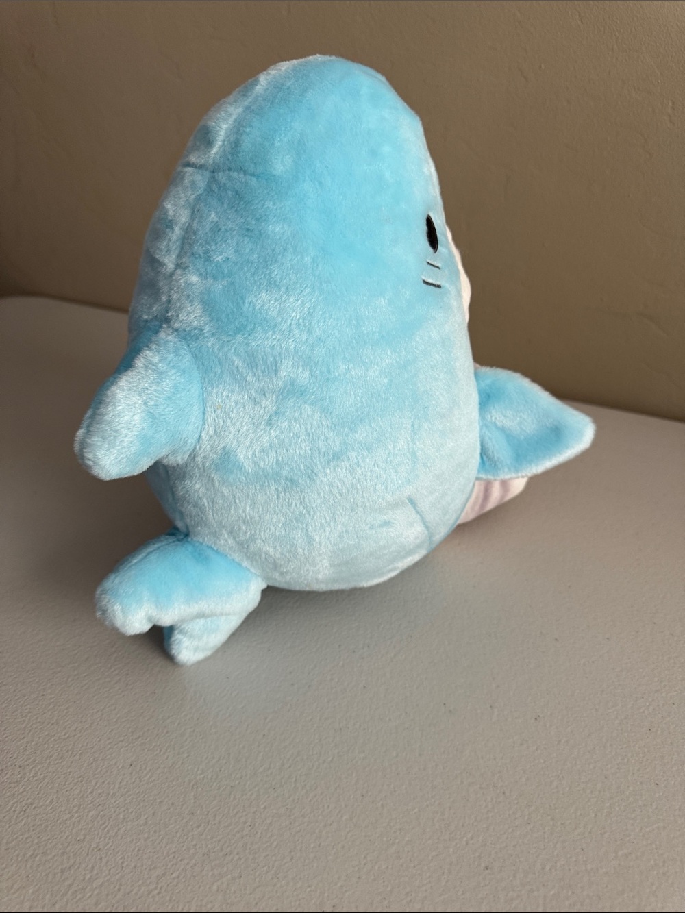 Mofusand Cat in Blue Shark Costume - Adorable Soft Pet Toy - Picture 3 of 3